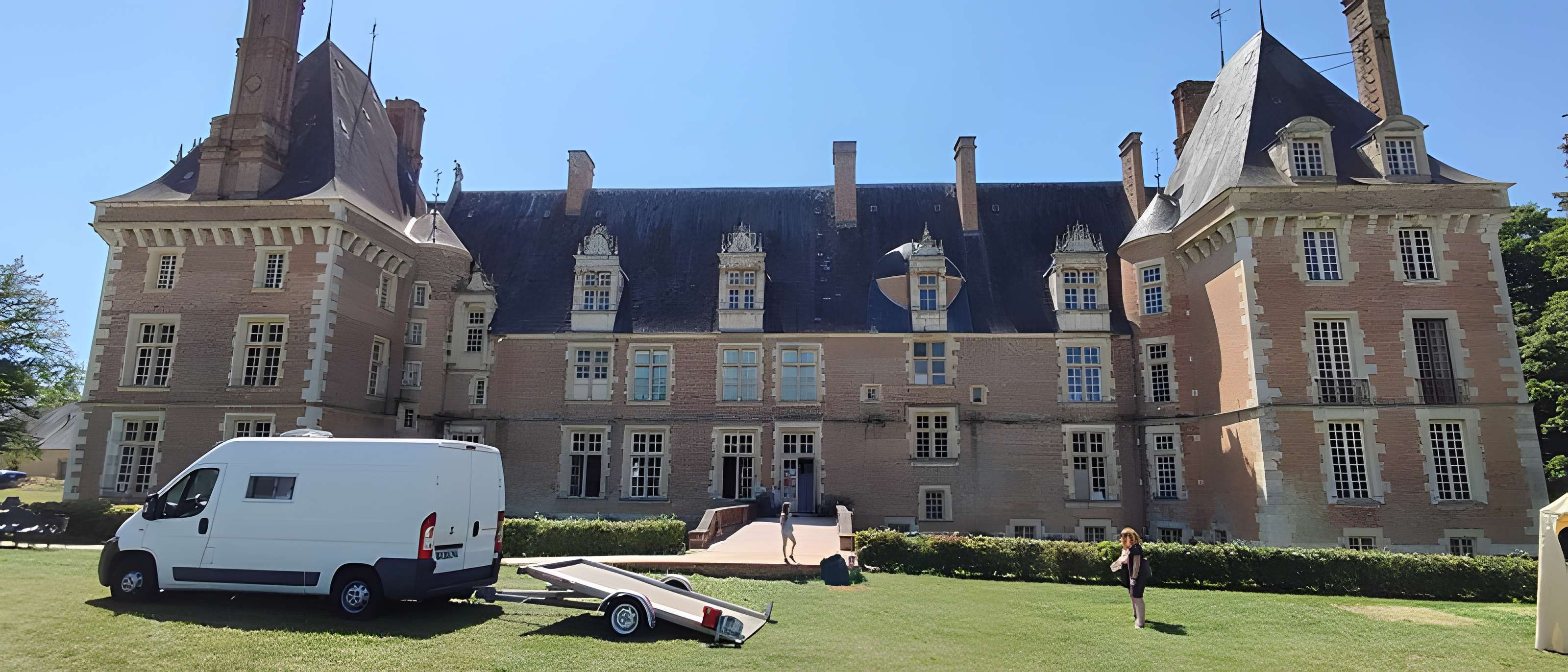 Château de Saint-Amand-en-Puisaye