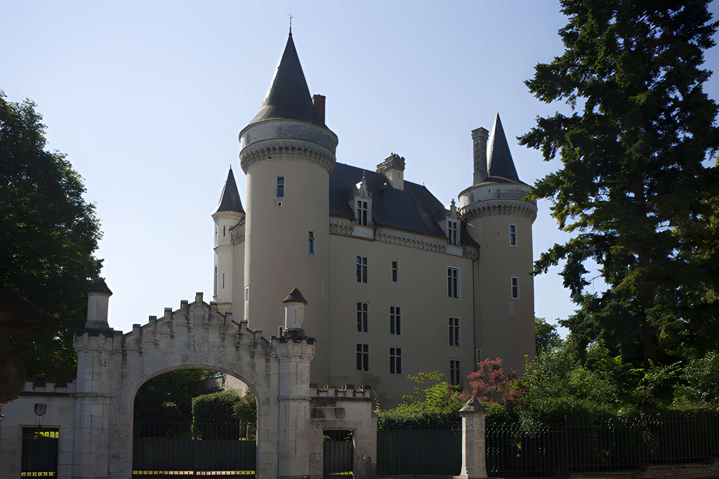Château de Saint-Chartier