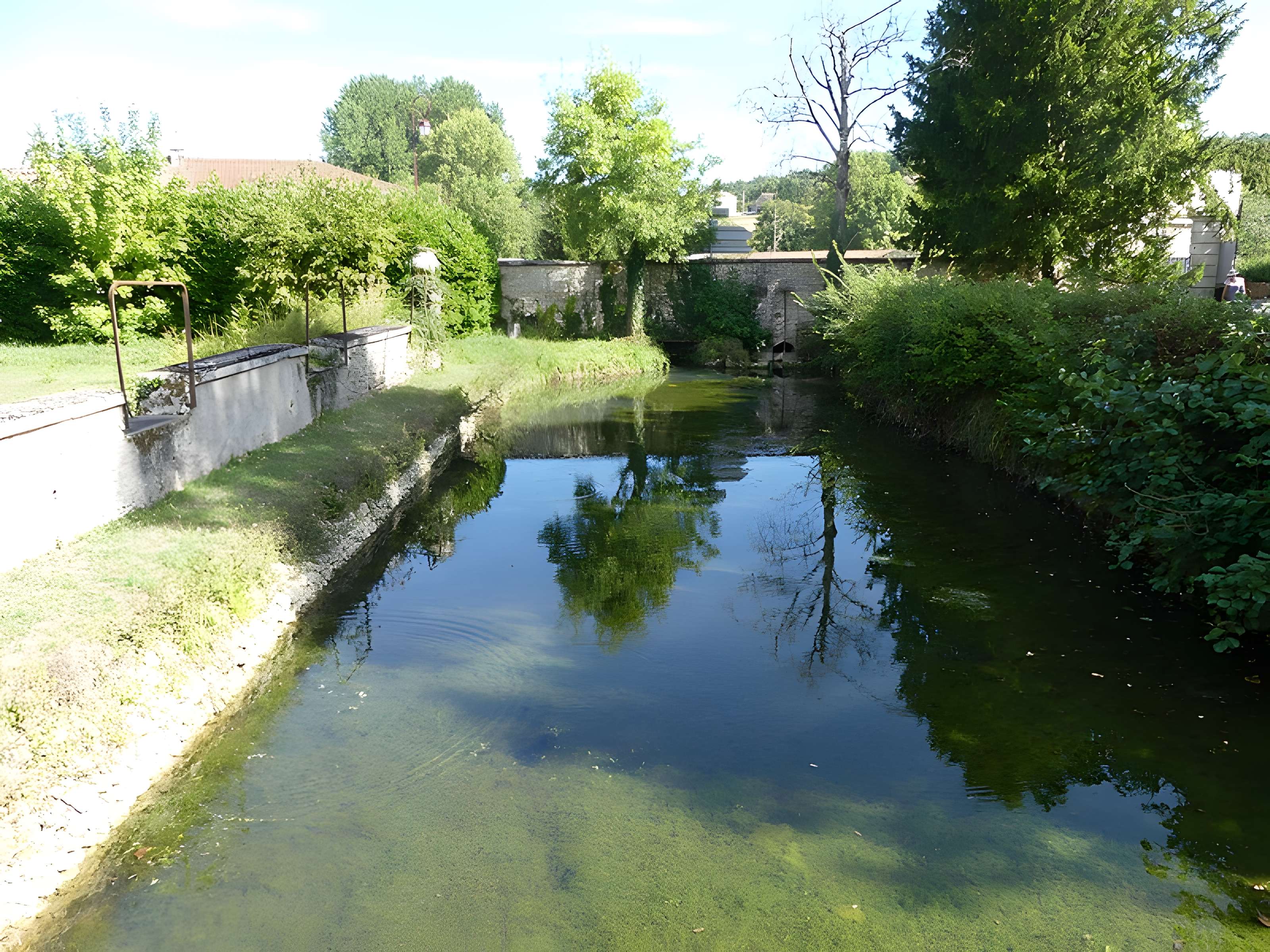 Château de Saint-Germain-du-Salembre