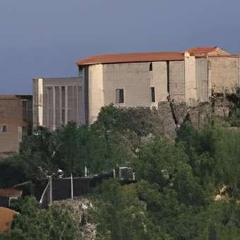Château-musée de la Préhistoire récente à Belesta 