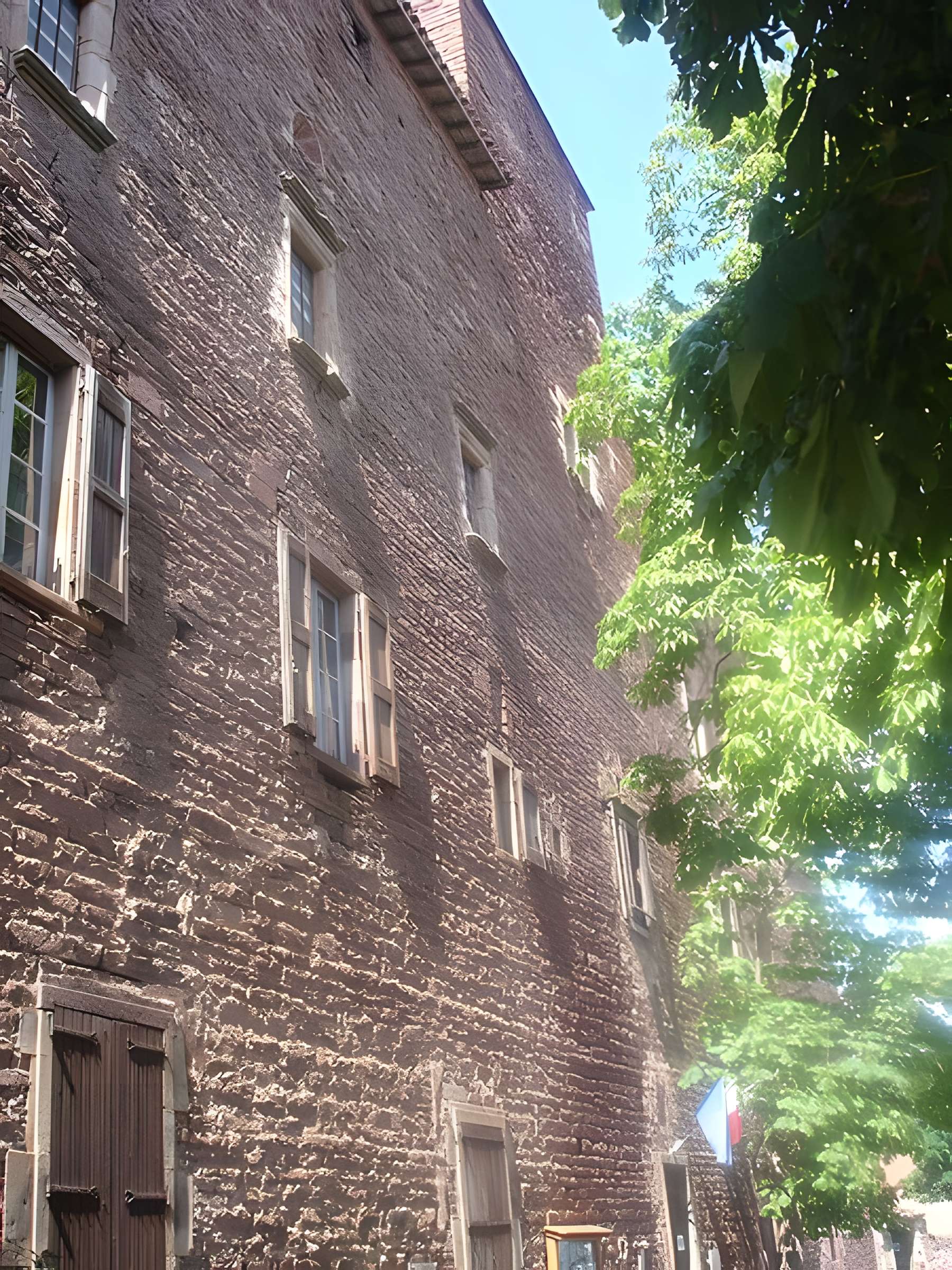 Château de Saint-Izaire