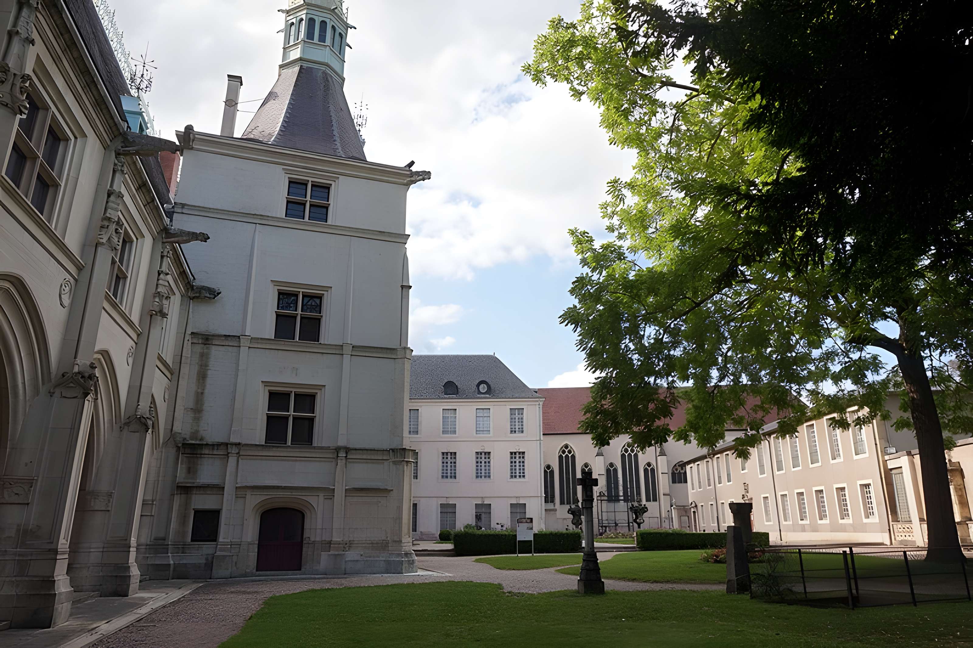 Ancien palais ducal, actuellement musée lorrain