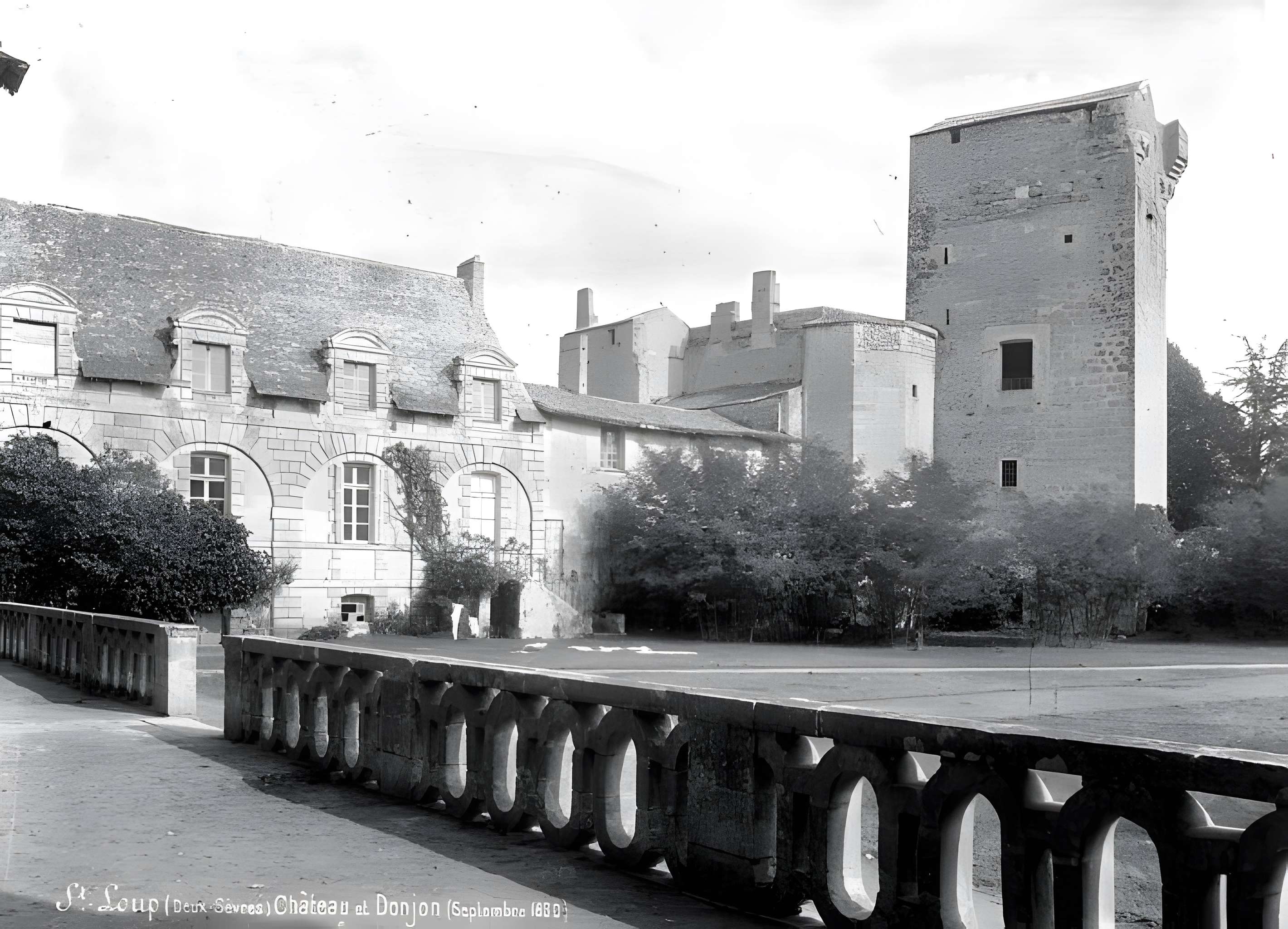 Château de Saint-Loup-sur-Thouet