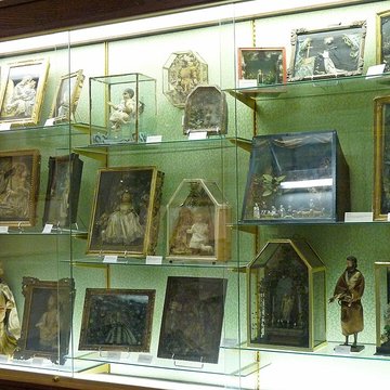 Musée Charles-de-Bruyères à Remiremont