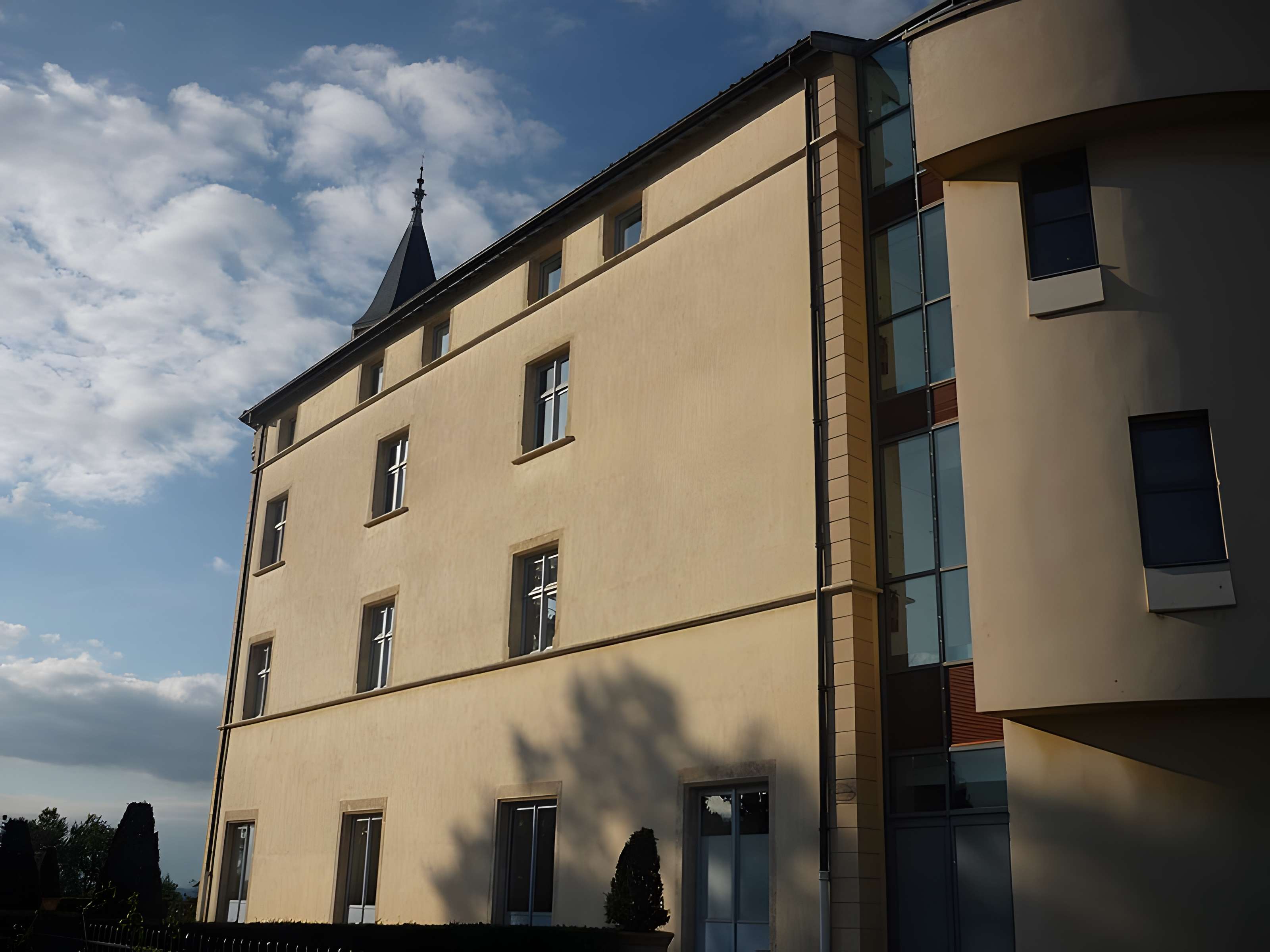 Château de Saint-Priest 