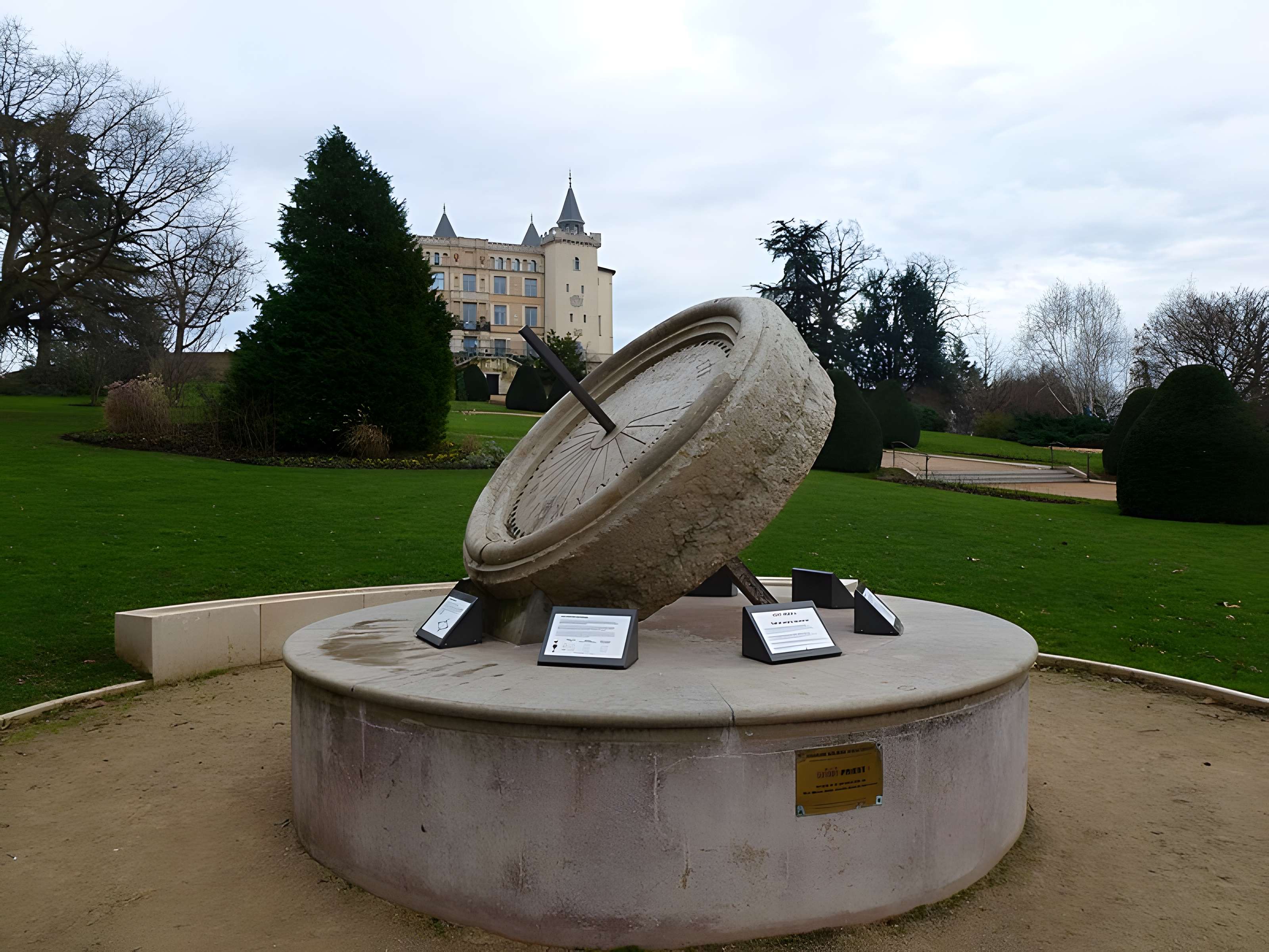 Château de Saint-Priest 