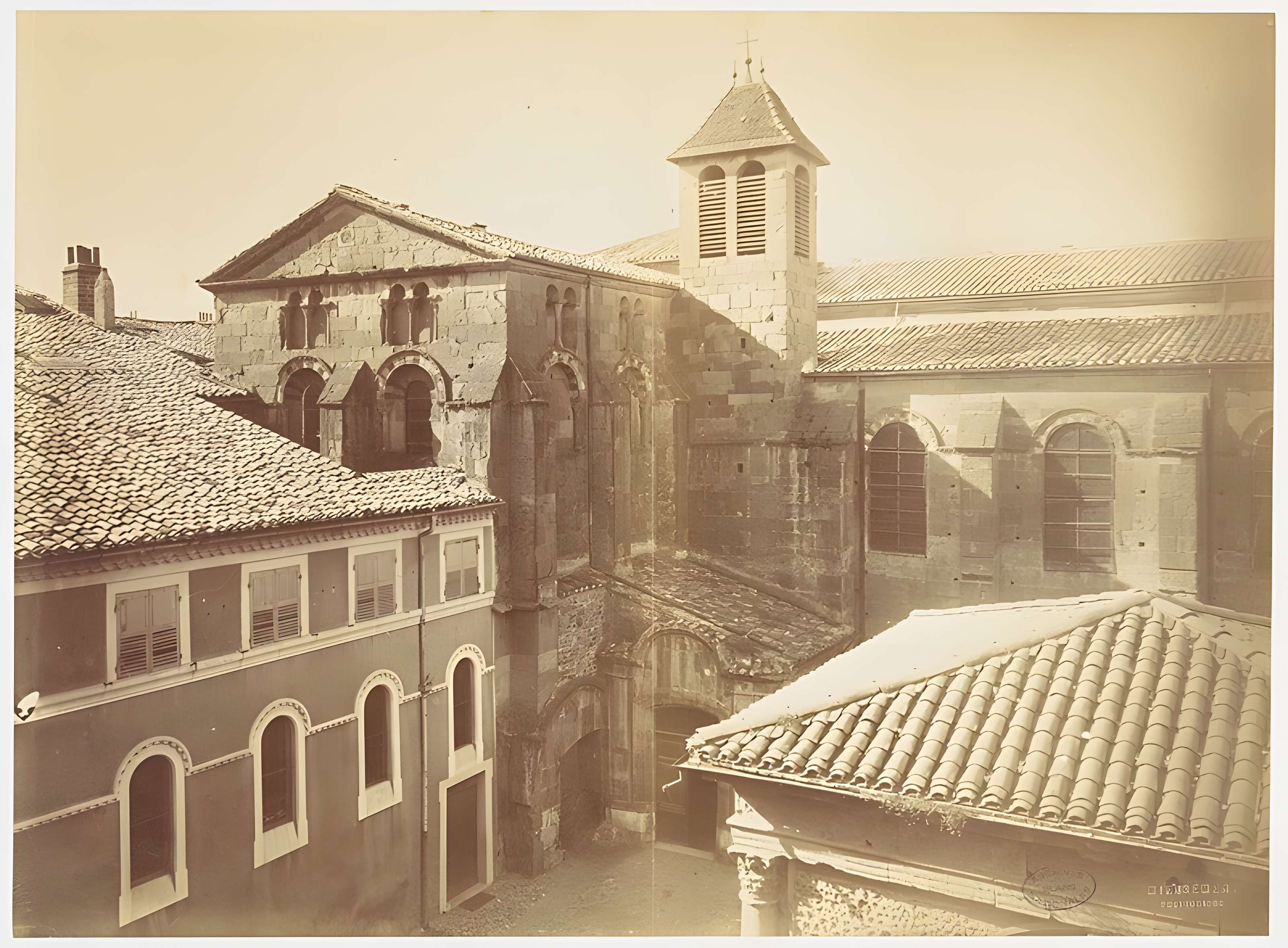 Cathédrale Saint-Apollinaire de Valence