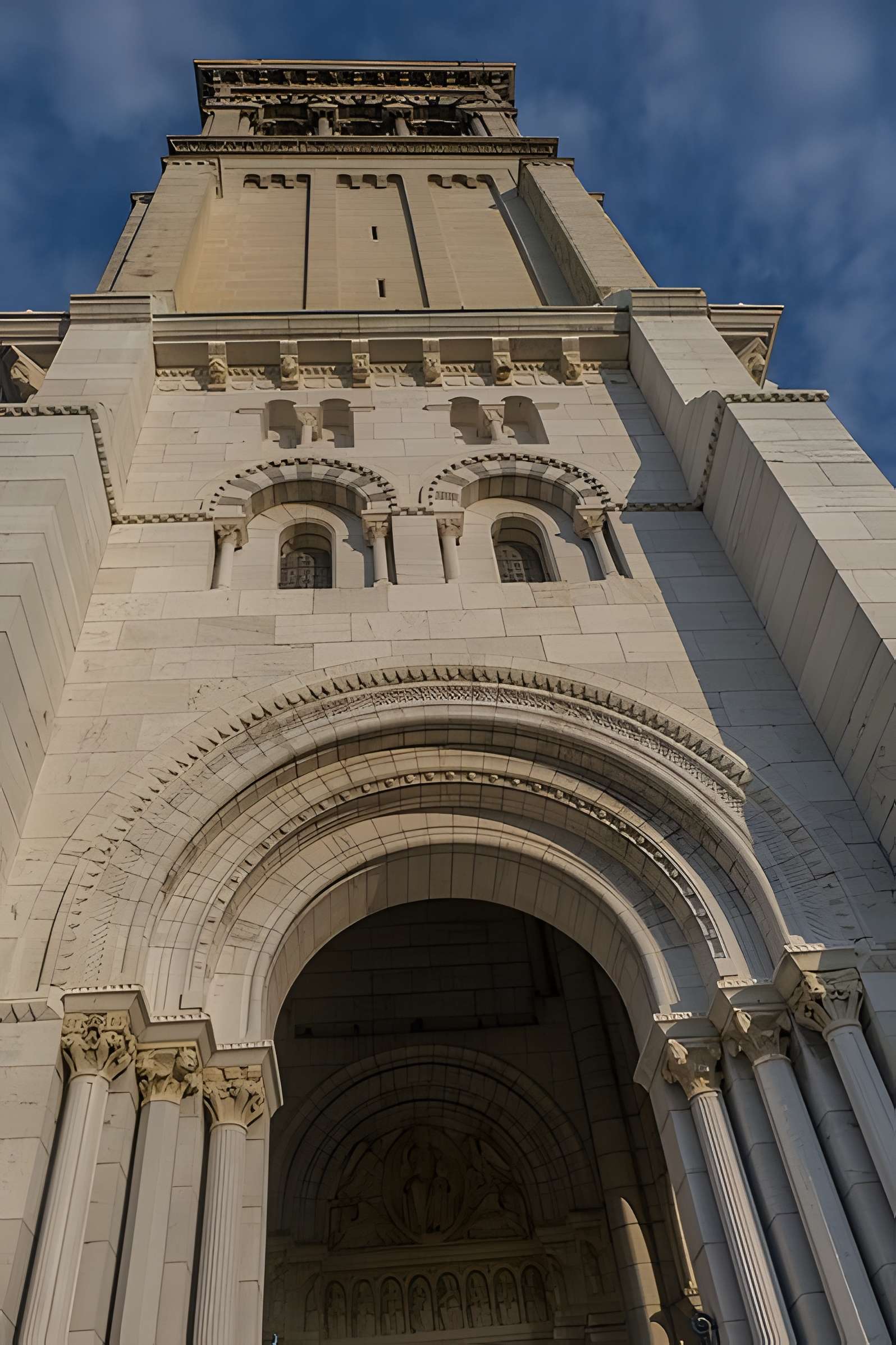 Cathédrale Saint-Apollinaire de Valence