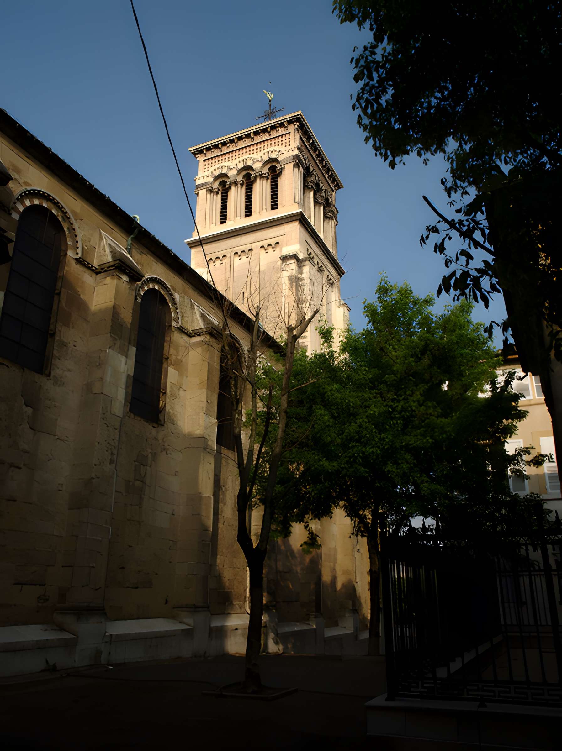 Cathédrale Saint-Apollinaire de Valence