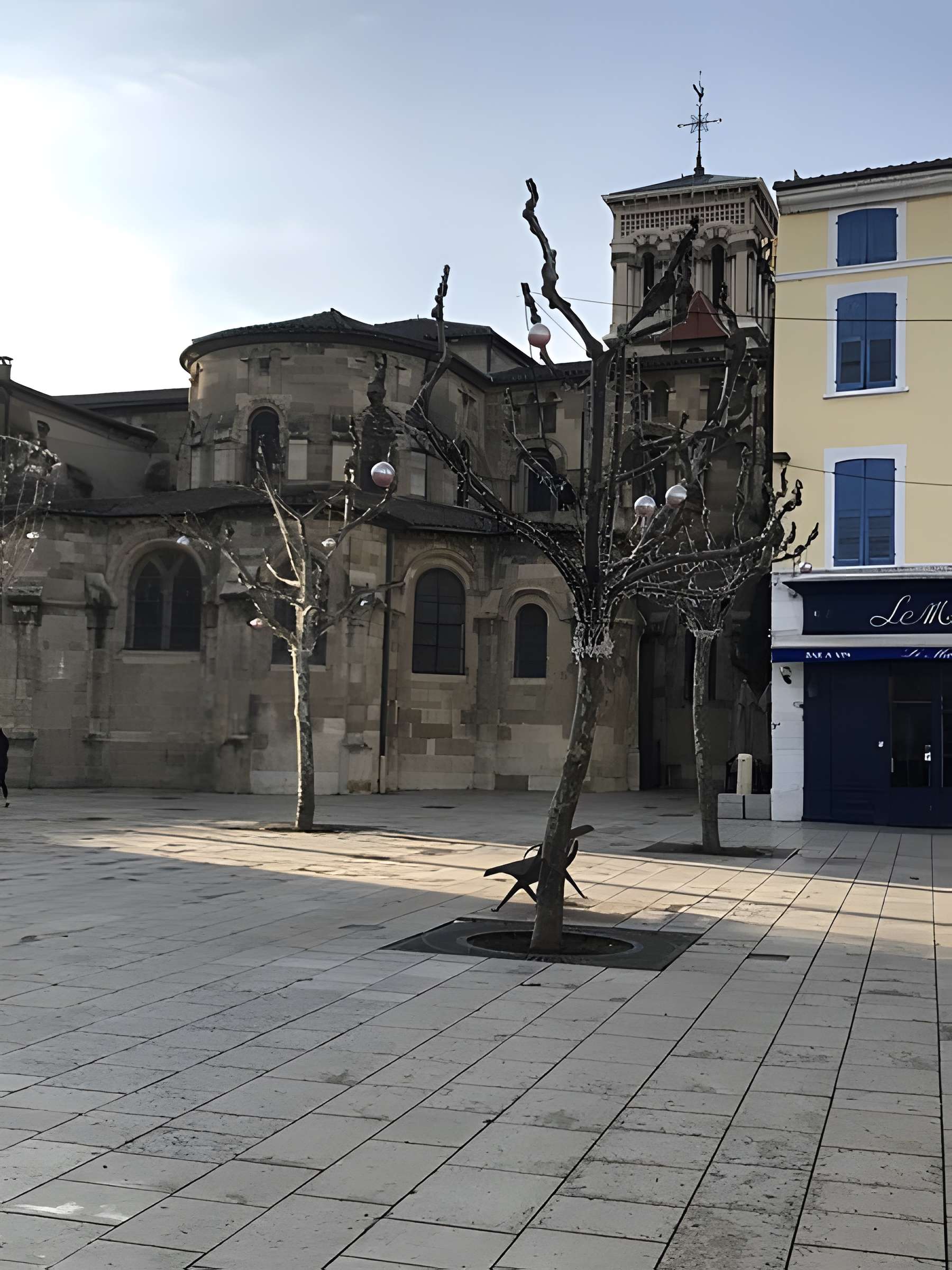Cathédrale Saint-Apollinaire de Valence