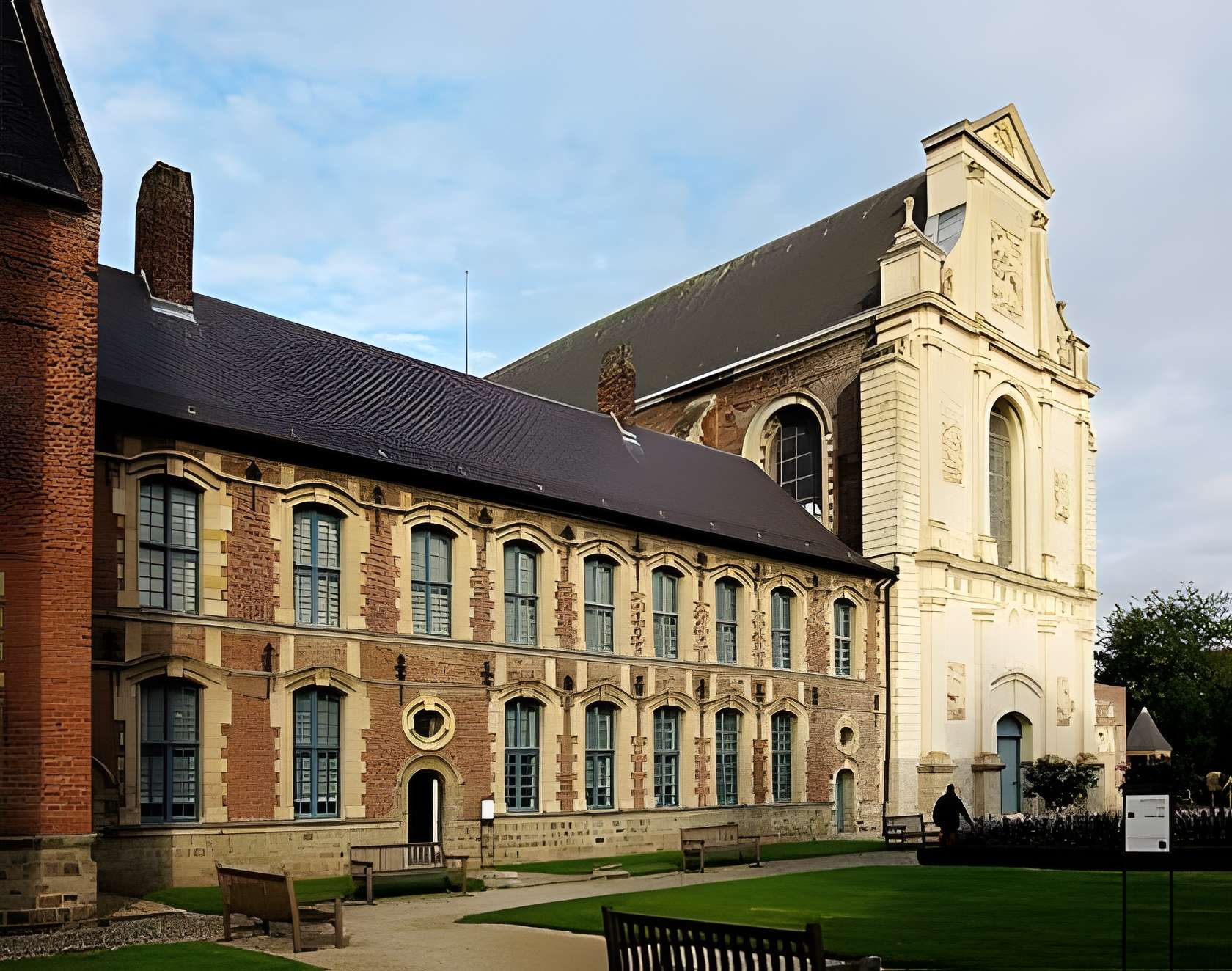 Musée de la Chartreuse de Douai extérieur du musée