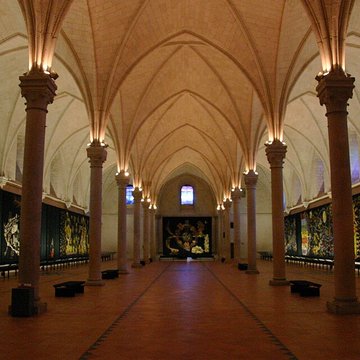 Musée Jean-Lurçat et de la tapisserie contemporaine