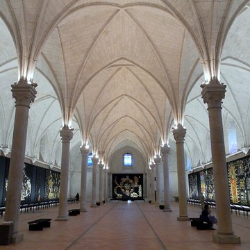 Musée Jean-Lurçat et de la tapisserie contemporaine