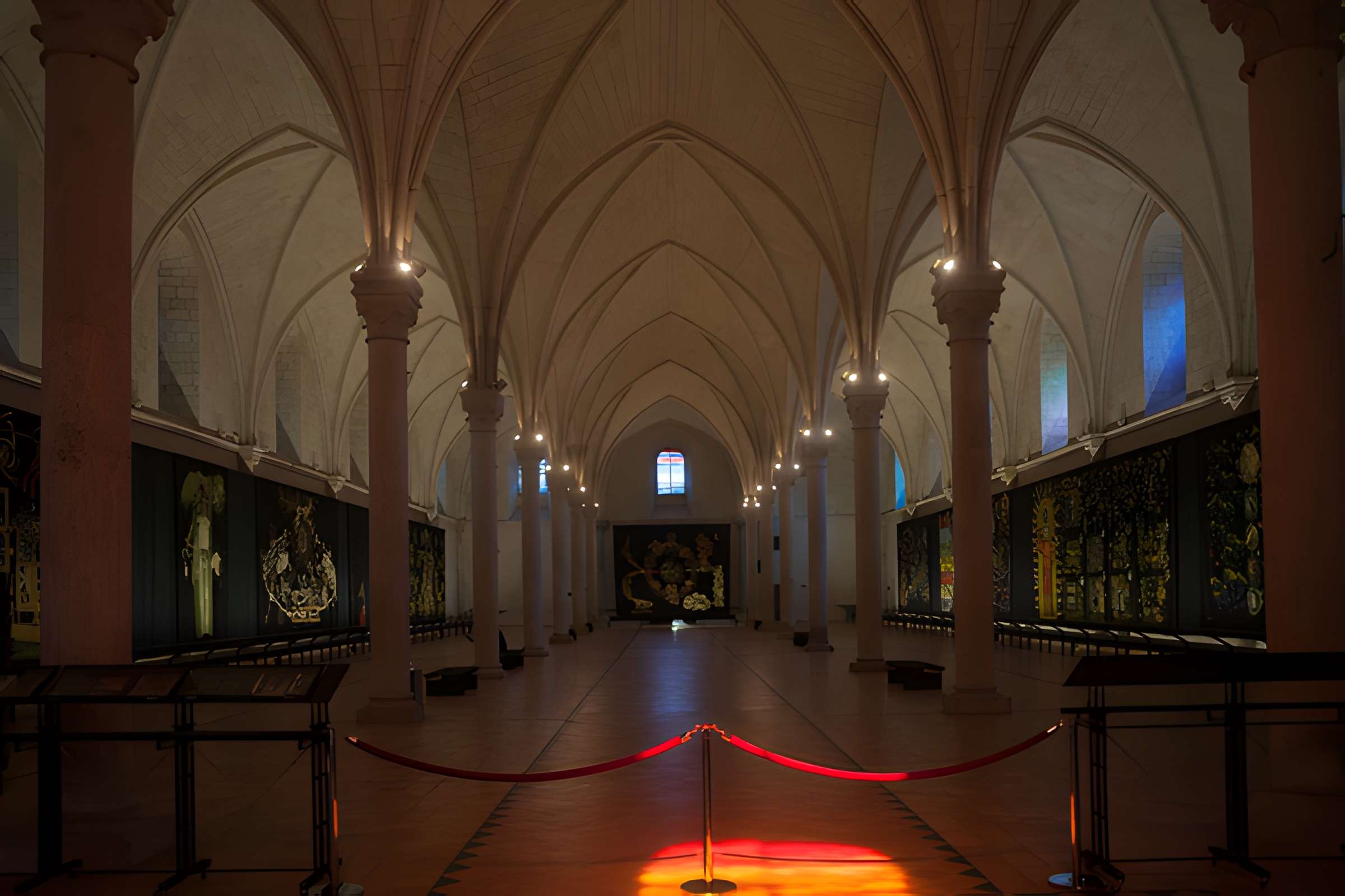 Musée Jean-Lurçat et de la tapisserie contemporaine