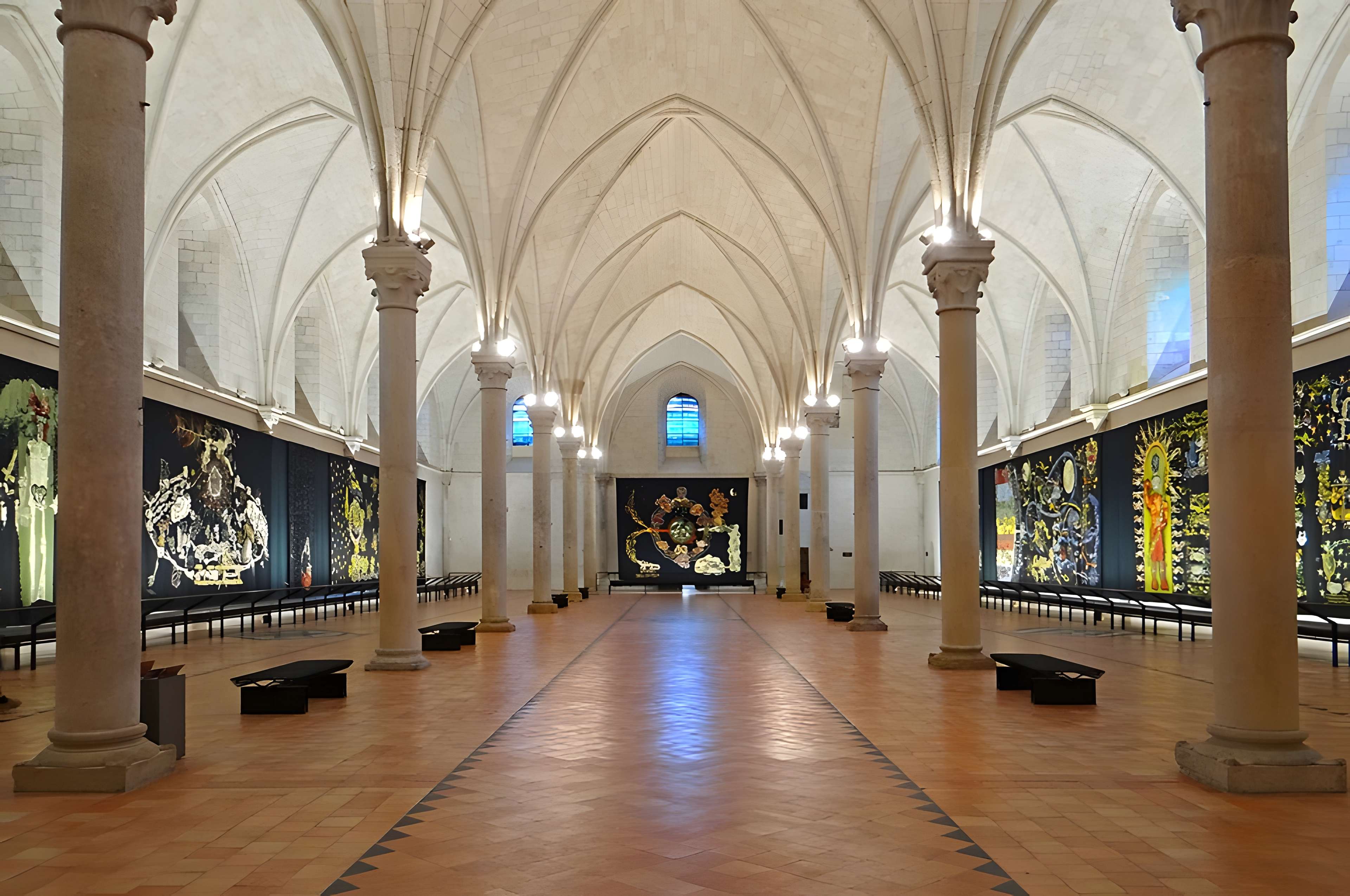 Musée Jean-Lurçat et de la tapisserie contemporaine