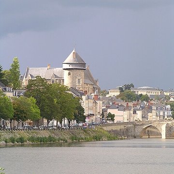 Musée du Vieux-Château de Laval