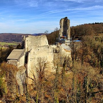 Château de Scey également sur commune de Chassagne-Saint-Denis