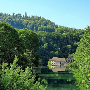 Château de Scey également sur commune de Chassagne-Saint-Denis