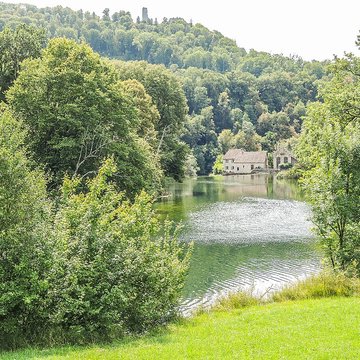 Château de Scey également sur commune de Chassagne-Saint-Denis