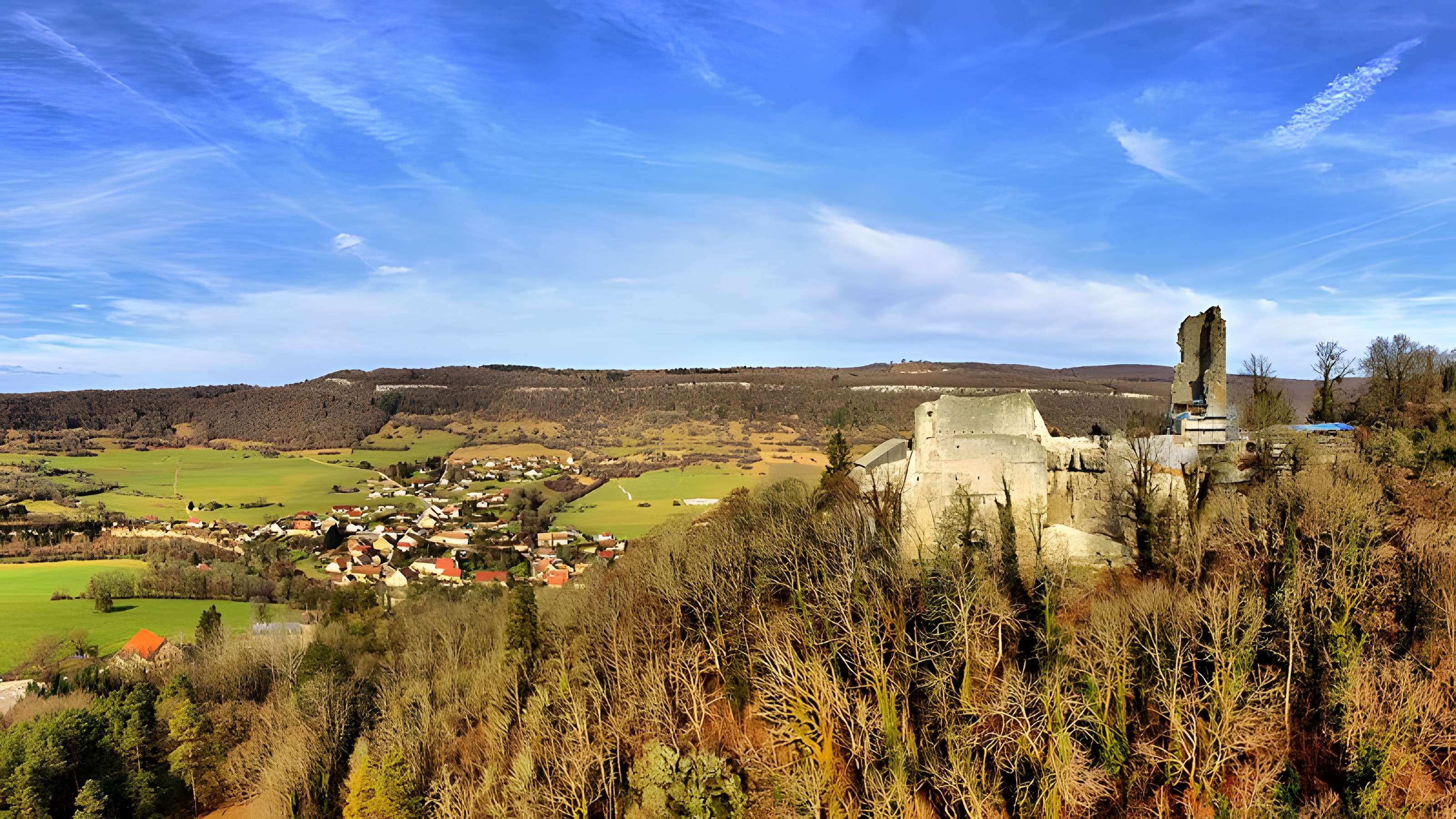 Château de Scey (également sur commune de Chassagne-Saint-Denis)