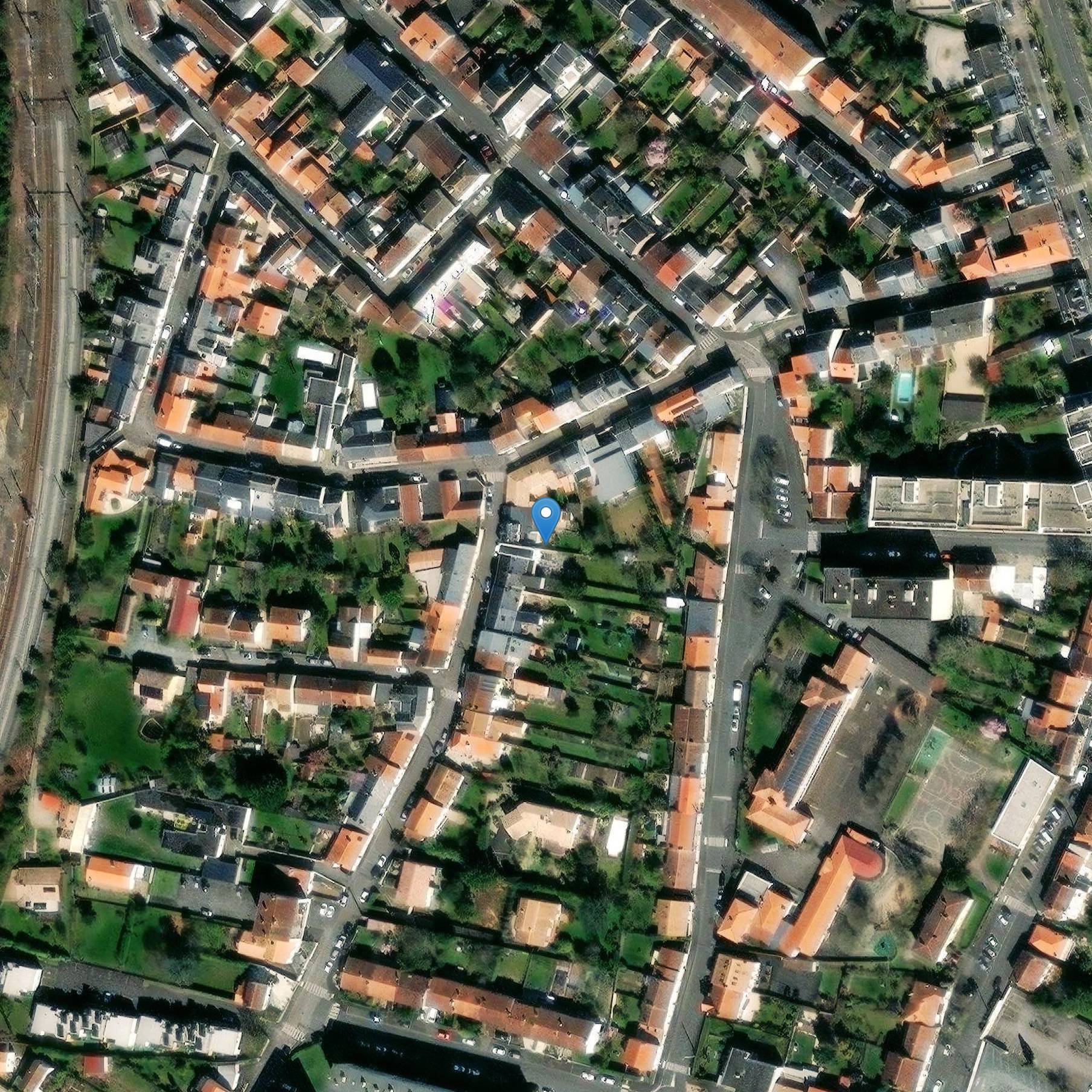 Photo de 延河畔拉罗什青年博物馆