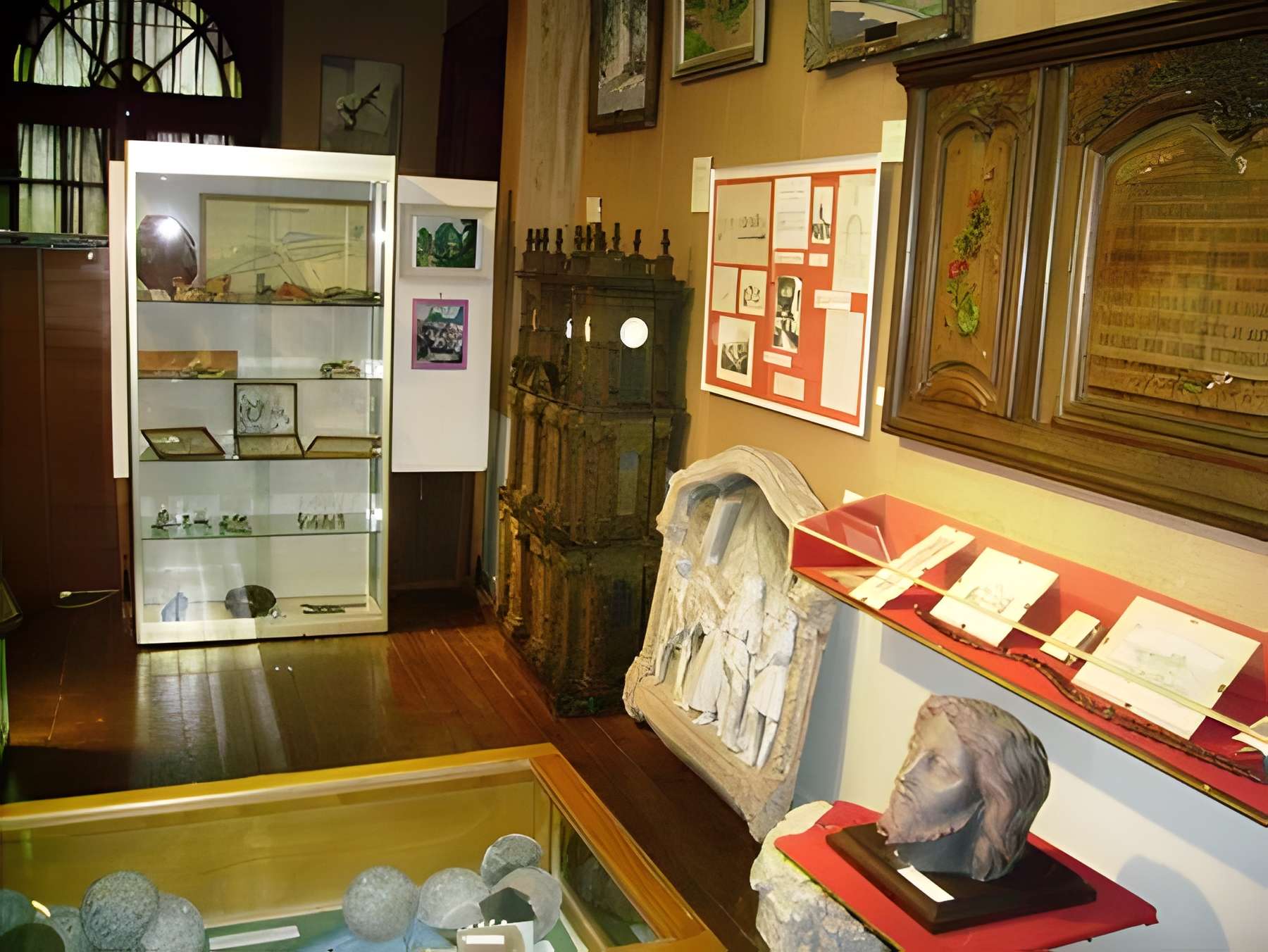 Musée Alfred Desmasures à Hirson 