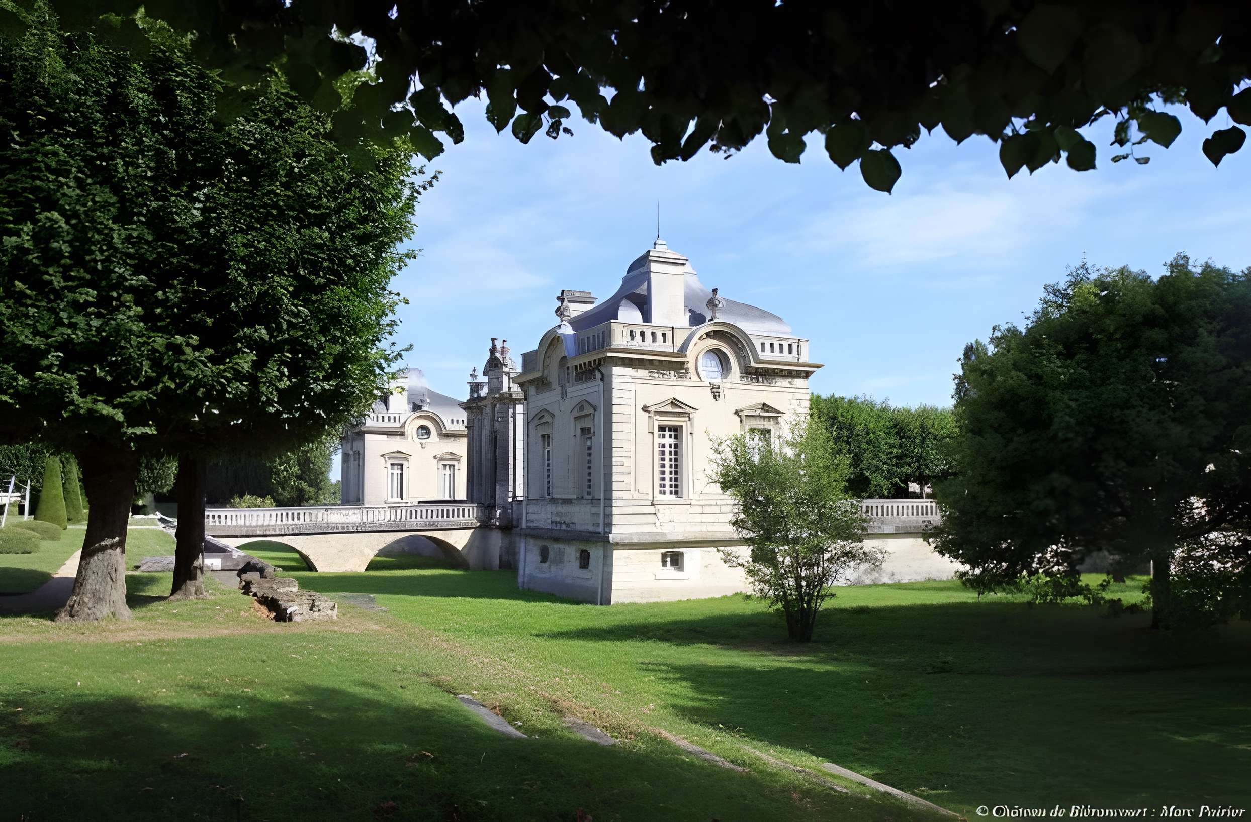 Musée national de la coopération franco-américaine à Blérancourt extérieur du musée