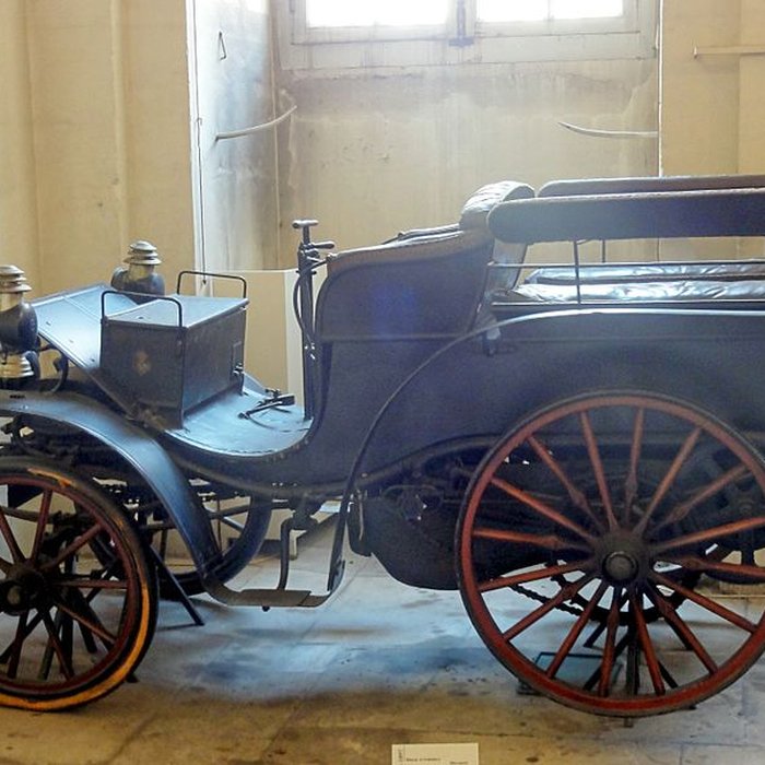 Photo de Musée national de la Voiture et du Tourisme à Compiègne
