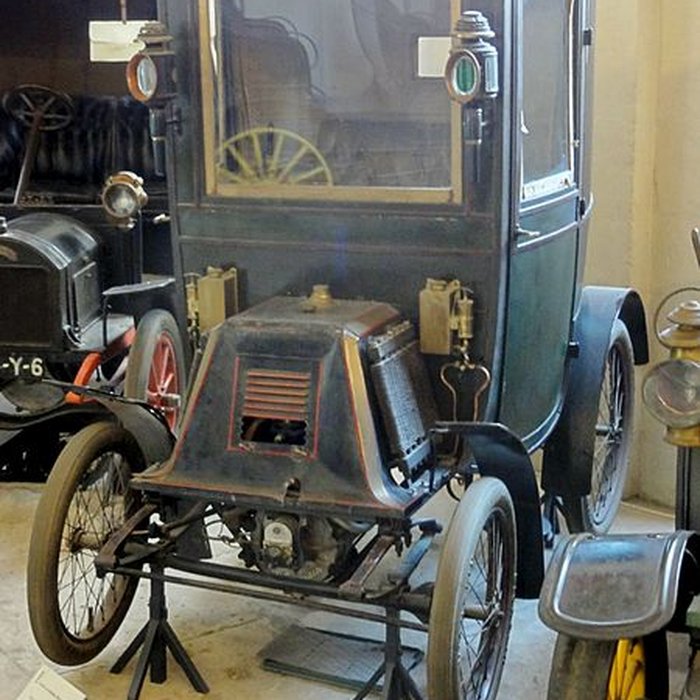Photo de Musée national de la Voiture et du Tourisme à Compiègne