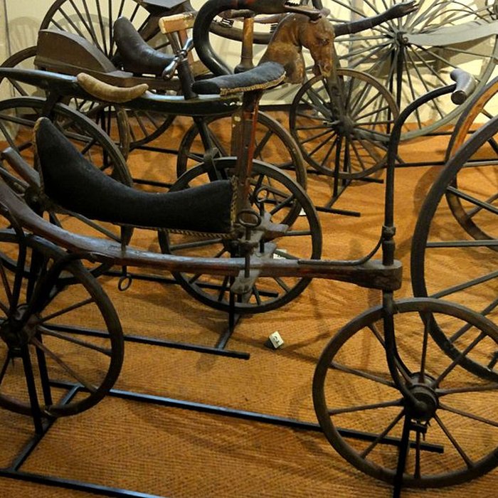 Photo de Musée national de la Voiture et du Tourisme à Compiègne