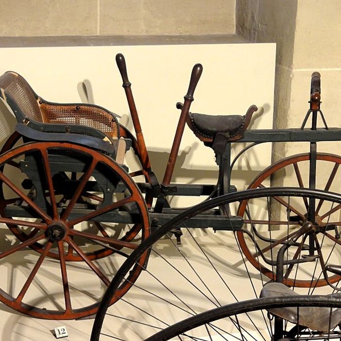 Photo de Musée national de la Voiture et du Tourisme à Compiègne