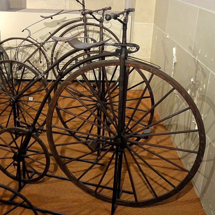 Photo de Musée national de la Voiture et du Tourisme à Compiègne