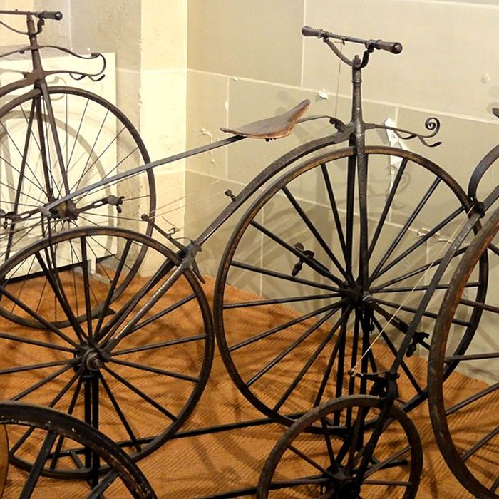 Photo de Musée national de la Voiture et du Tourisme à Compiègne