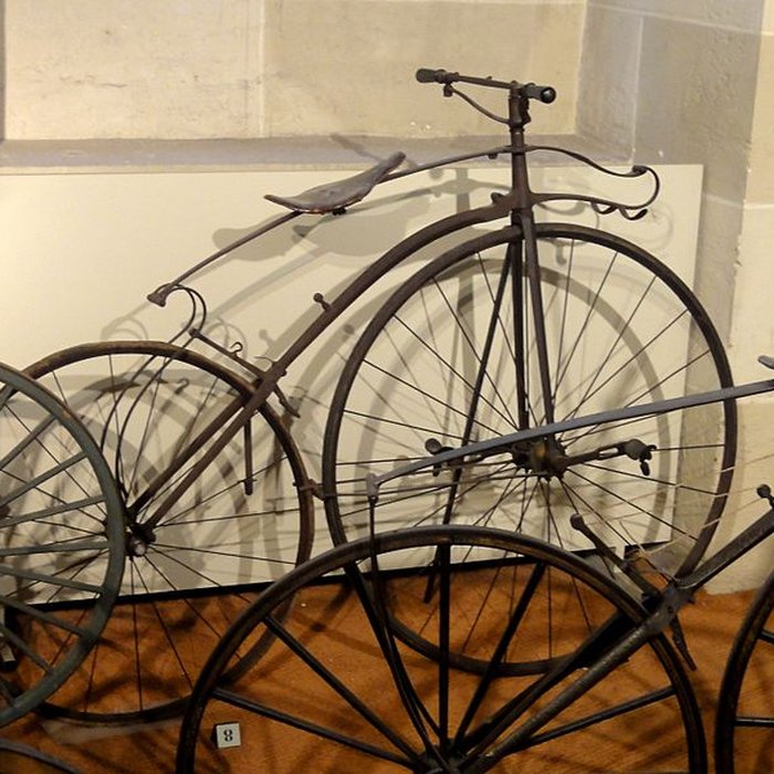 Photo de Musée national de la Voiture et du Tourisme à Compiègne