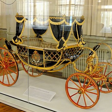 Musée national de la Voiture et du Tourisme à Compiègne