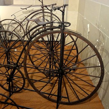 Musée national de la Voiture et du Tourisme à Compiègne