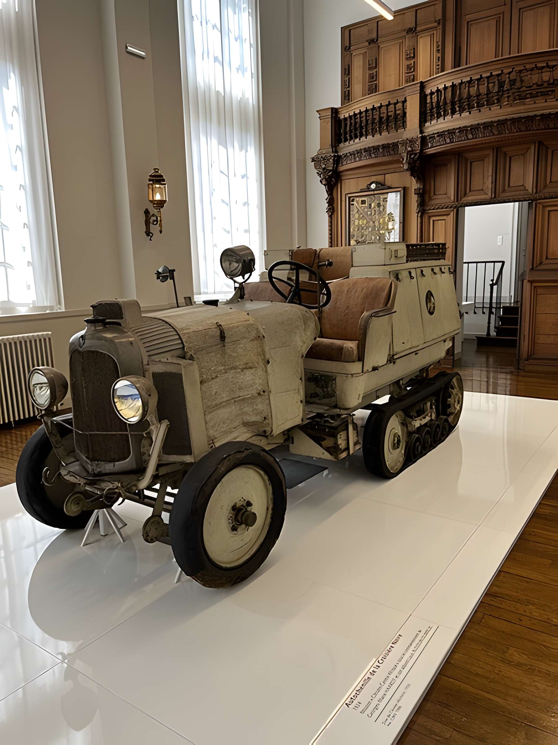 Musée national de la Voiture et du Tourisme à Compiègne