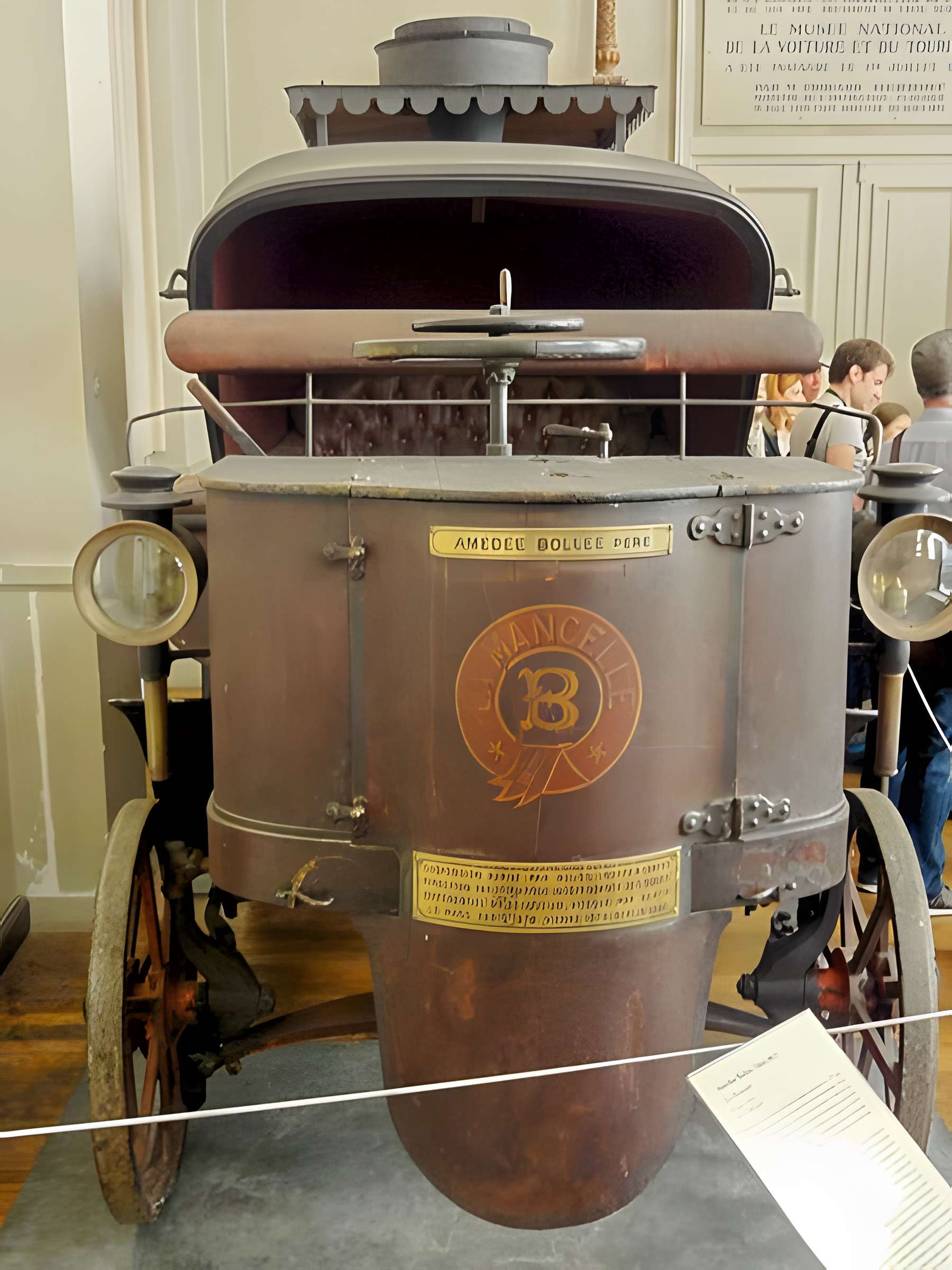 Musée national de la Voiture et du Tourisme à Compiègne
