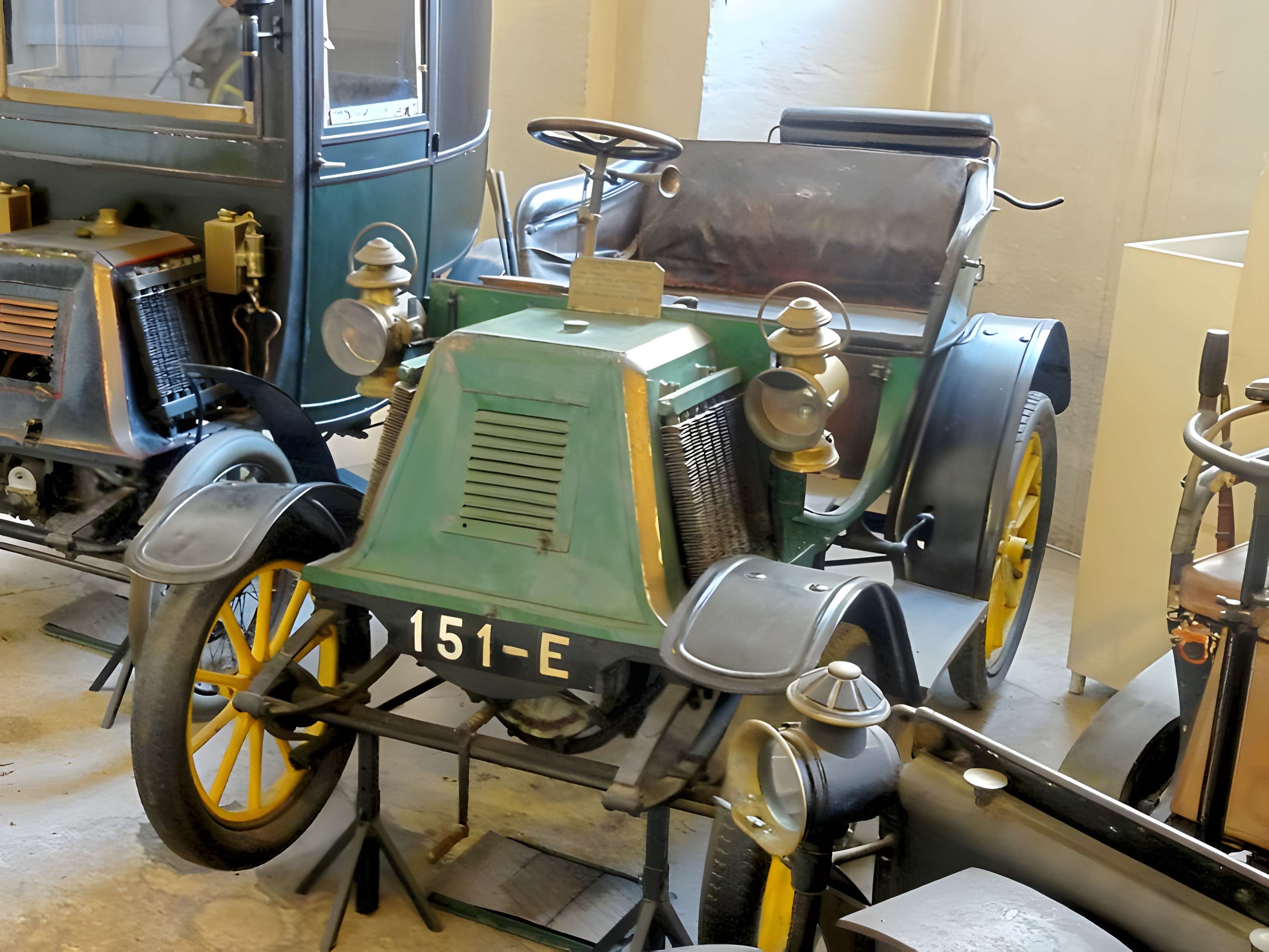 Musée national de la Voiture et du Tourisme à Compiègne
