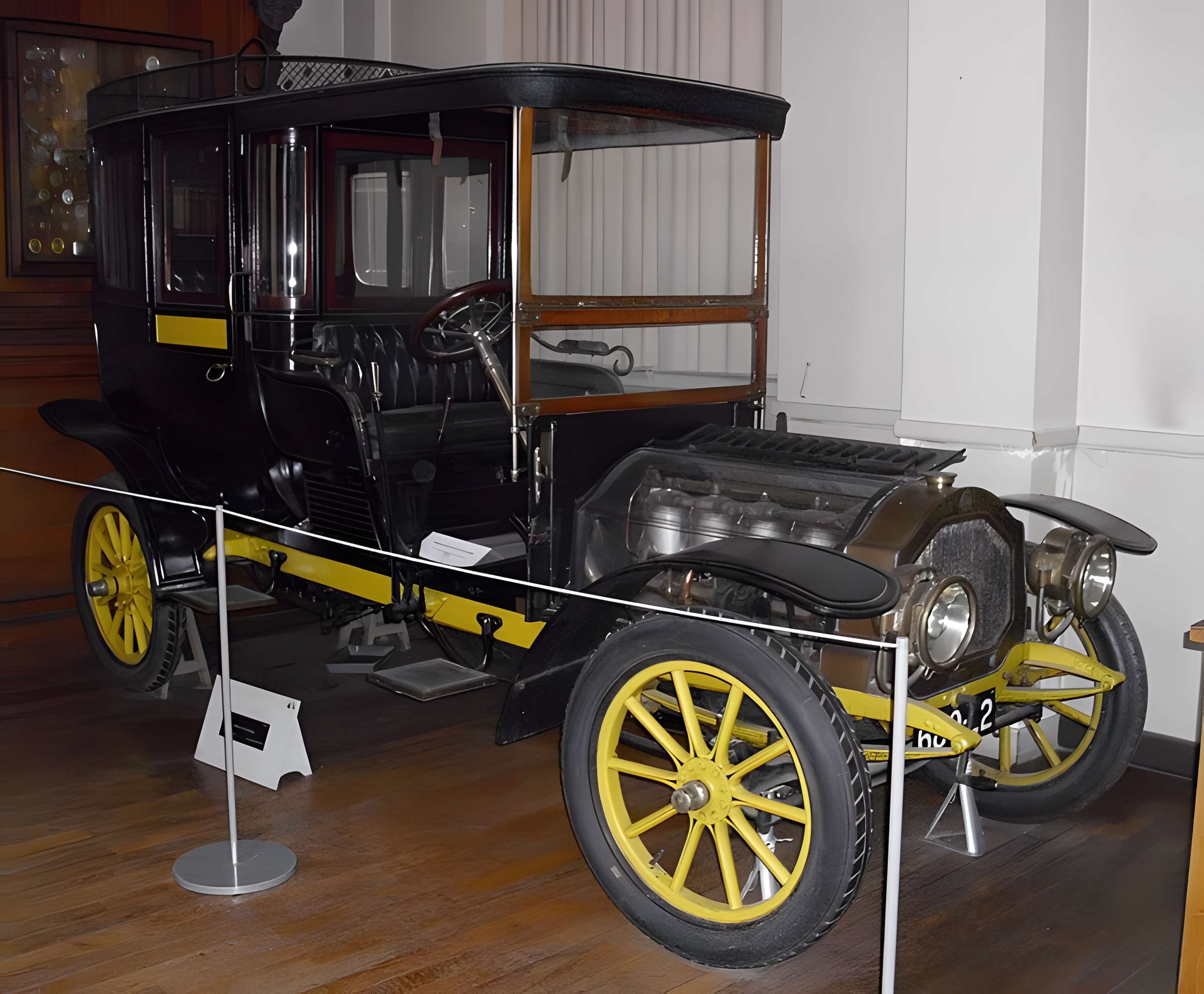 Musée national de la Voiture et du Tourisme à Compiègne