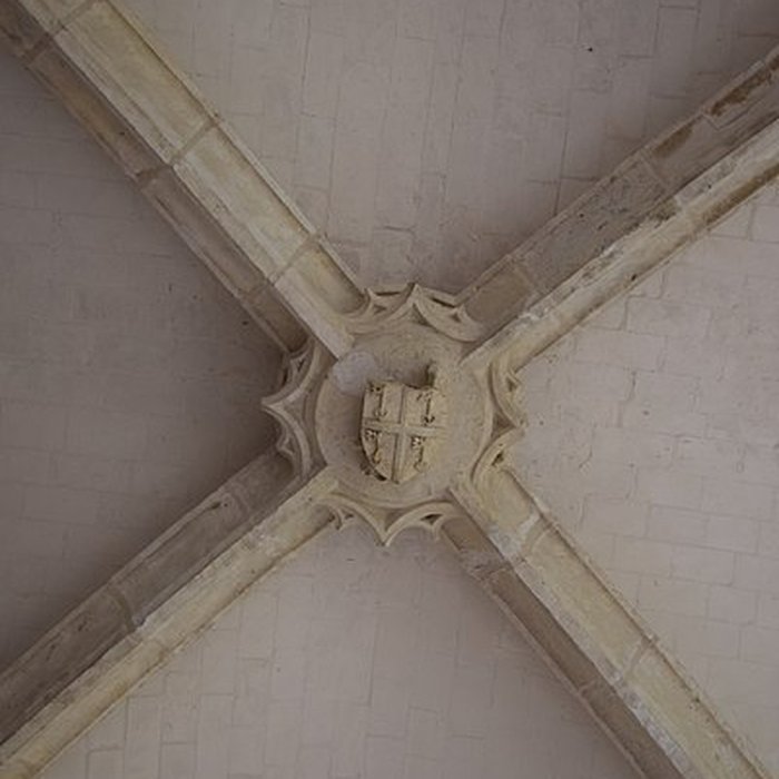 Photo de Ancien palais épiscopal, ancien palais de justice, actuellement musée départemental de lOise