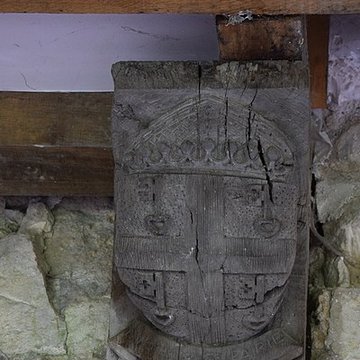 Ancien palais épiscopal, ancien palais de justice, actuellement musée départemental de lOise