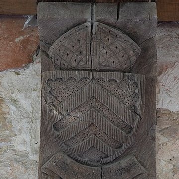 Ancien palais épiscopal, ancien palais de justice, actuellement musée départemental de lOise