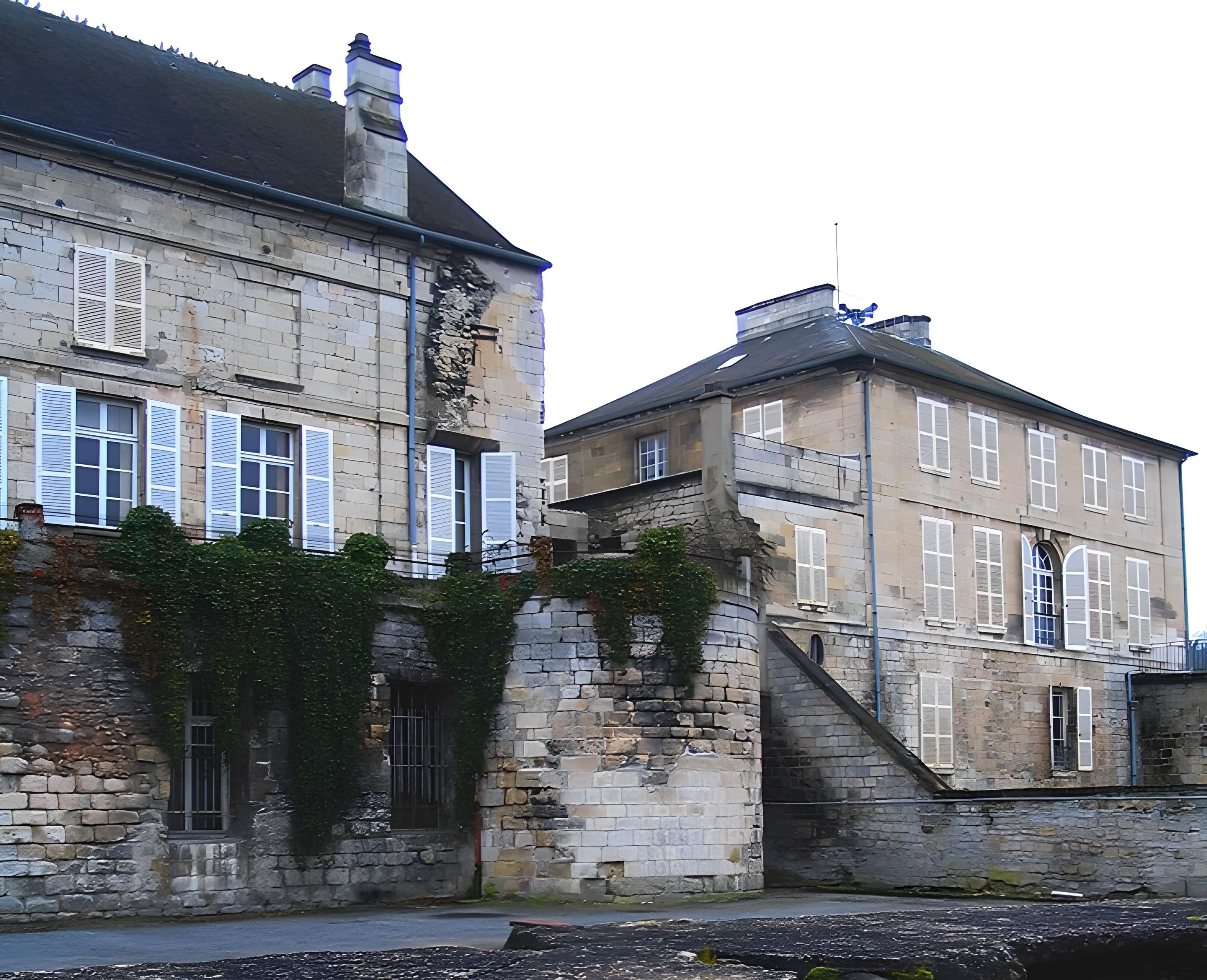 Musée Gallé-Juillet à Creil