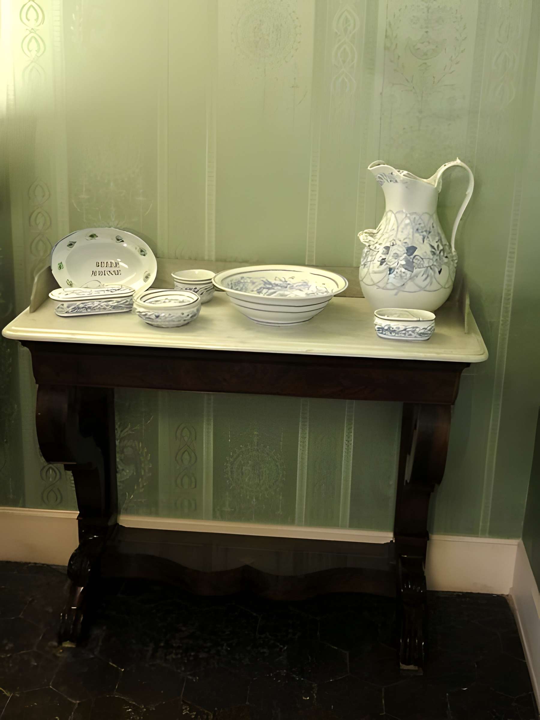 Musée Gallé-Juillet à Creil