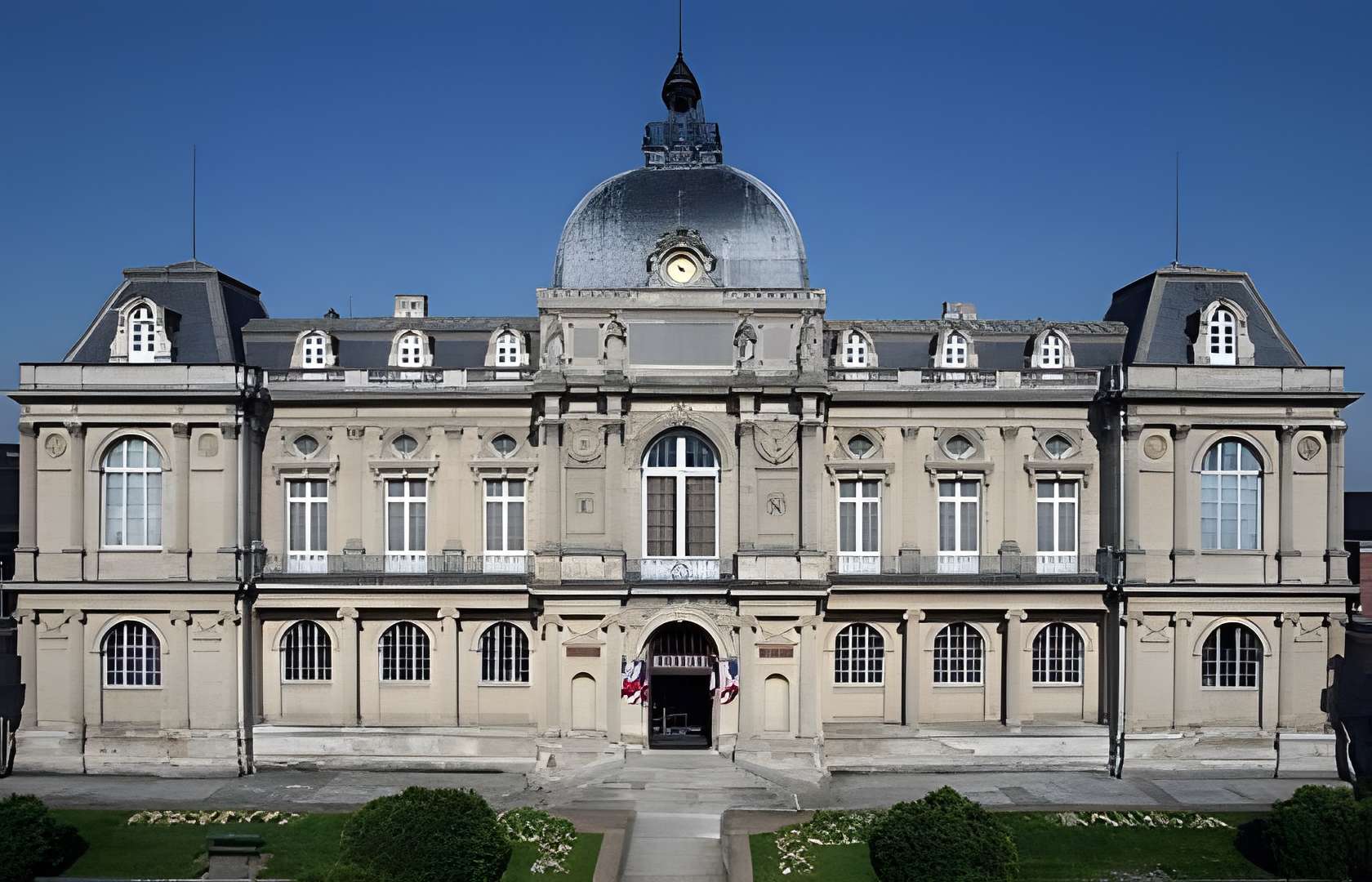 Musée de Picardie à Amiens extérieur du musée