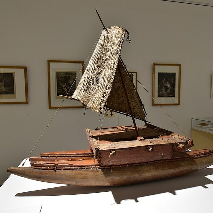 Photo de Le Beffroi - musée Boucher de Perthes - Manessier