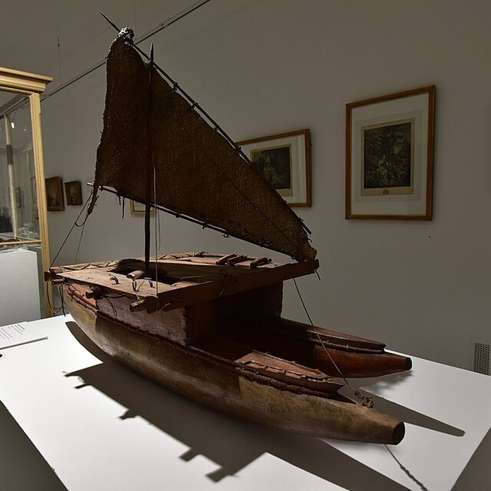 Photo de Le Beffroi - musée Boucher de Perthes - Manessier