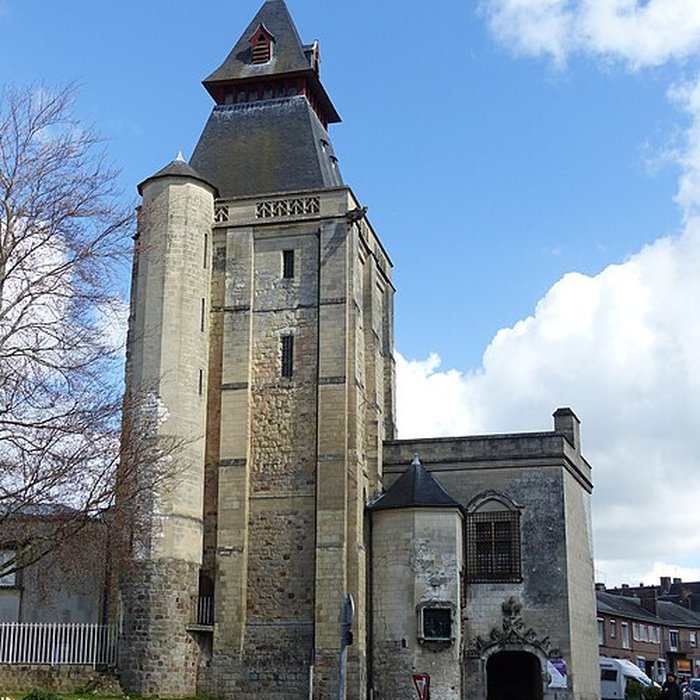 Photo de Le Beffroi - musée Boucher de Perthes - Manessier