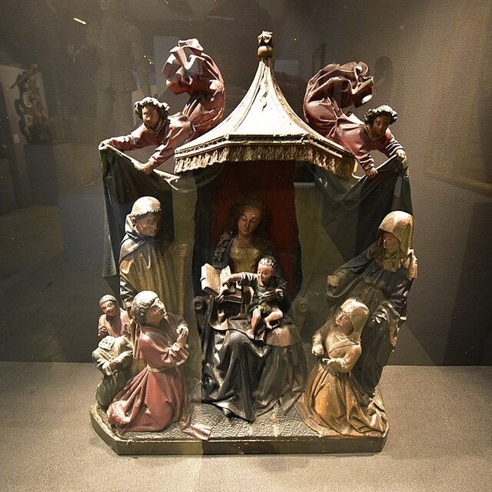 Photo de Le Beffroi - musée Boucher de Perthes - Manessier